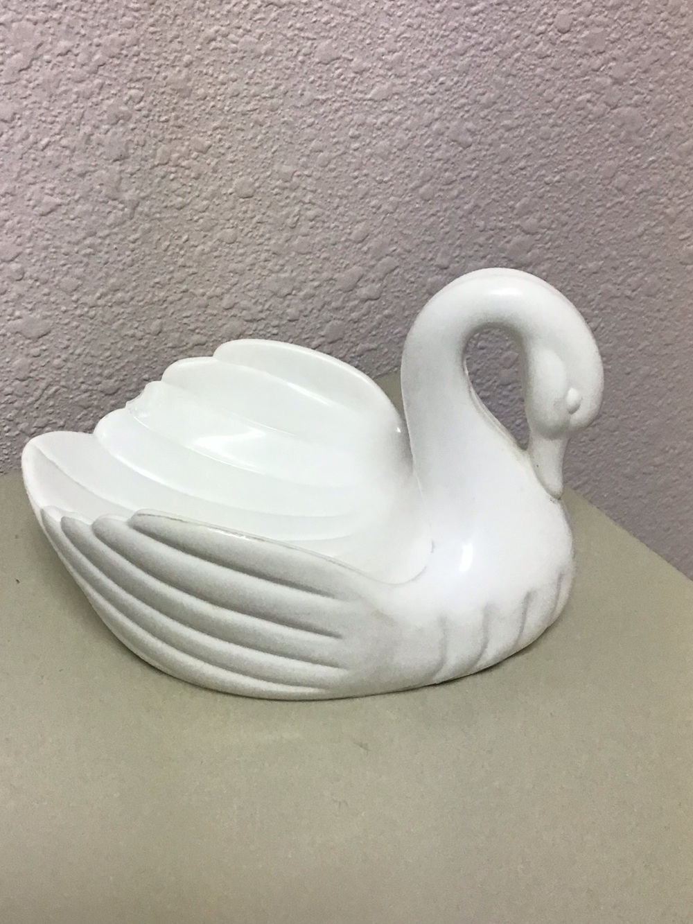 Vintage Cottagecore Ceramic White Swan Soap Dish